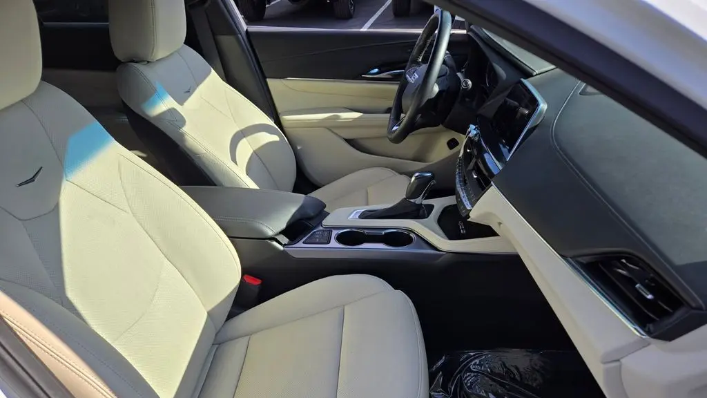 2025 Cadillac CT4 Premium Luxury