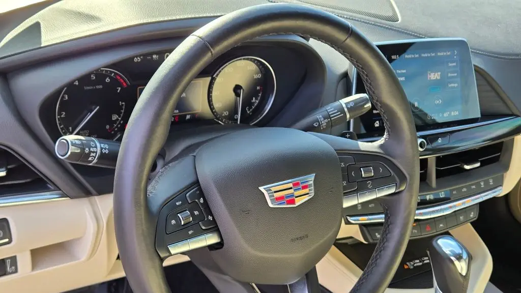 2025 Cadillac CT4 Premium Luxury