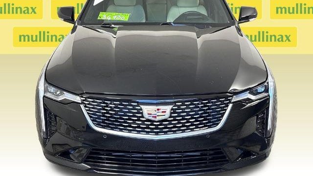 2024 Cadillac CT4 Premium Luxury
