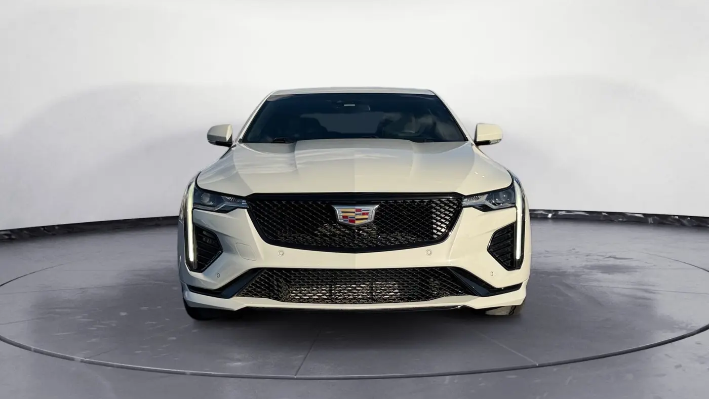 2022 Cadillac CT4-V Base