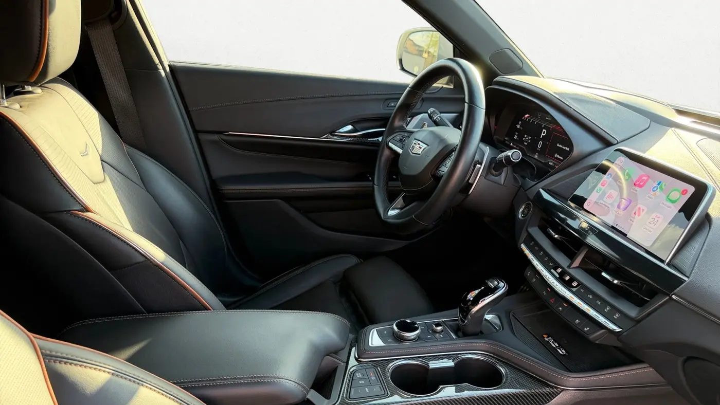 2022 Cadillac CT4-V Base