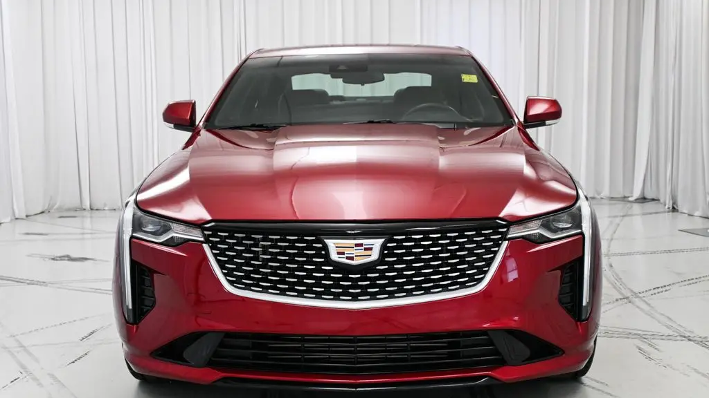 2021 Cadillac CT4 Luxury