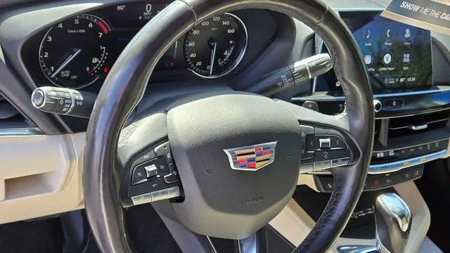 2023 Cadillac CT4 Premium Luxury