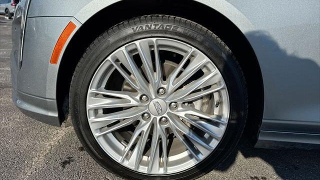 2024 Cadillac CT4 Premium Luxury