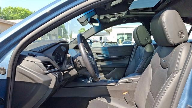 2023 Cadillac CT4 Premium Luxury