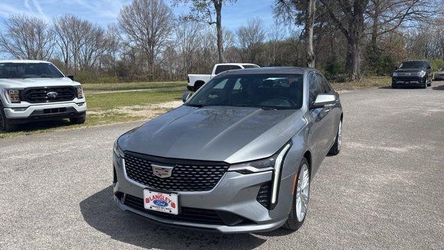 2024 Cadillac CT4 Premium Luxury