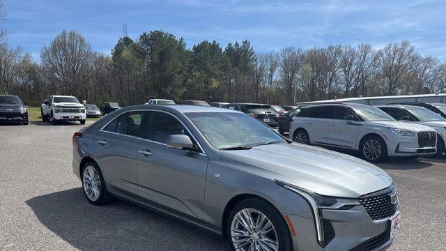 2024 Cadillac CT4 Premium Luxury