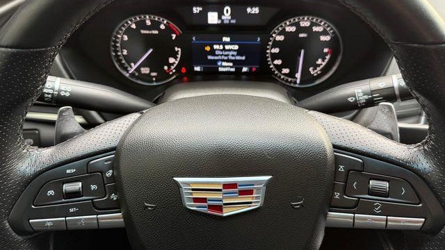 2024 Cadillac CT4 Sport