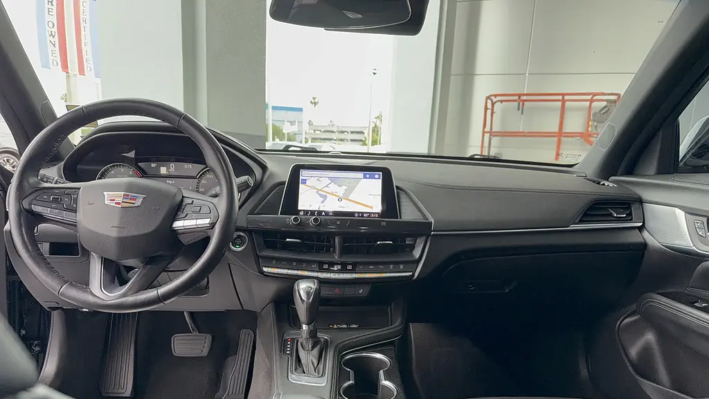 2021 Cadillac CT4 Luxury