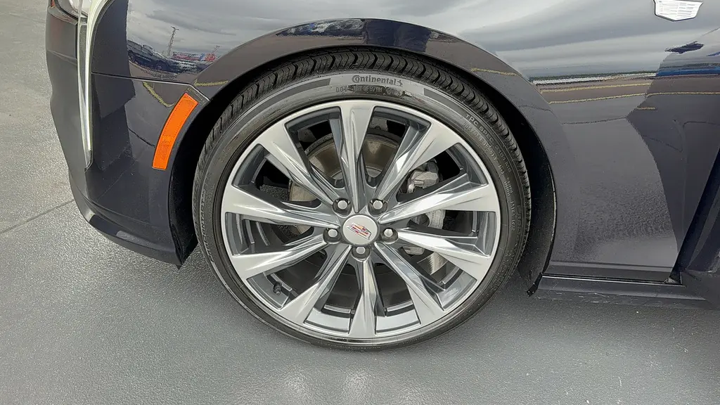 2021 Cadillac CT4 Luxury