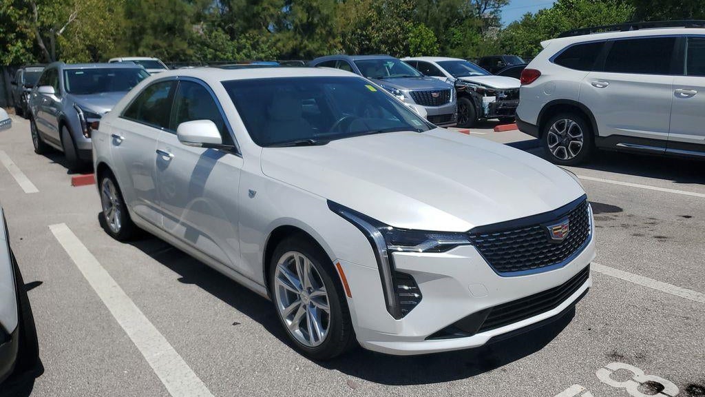 2023 Cadillac CT4 Luxury