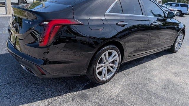 2023 Cadillac CT4 Luxury