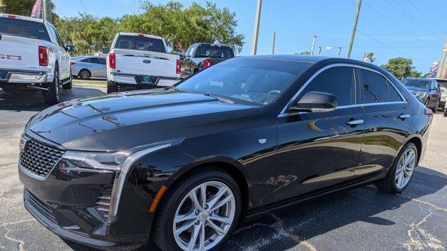2023 Cadillac CT4 Luxury