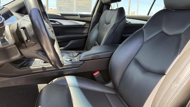 2023 Cadillac CT5 Luxury