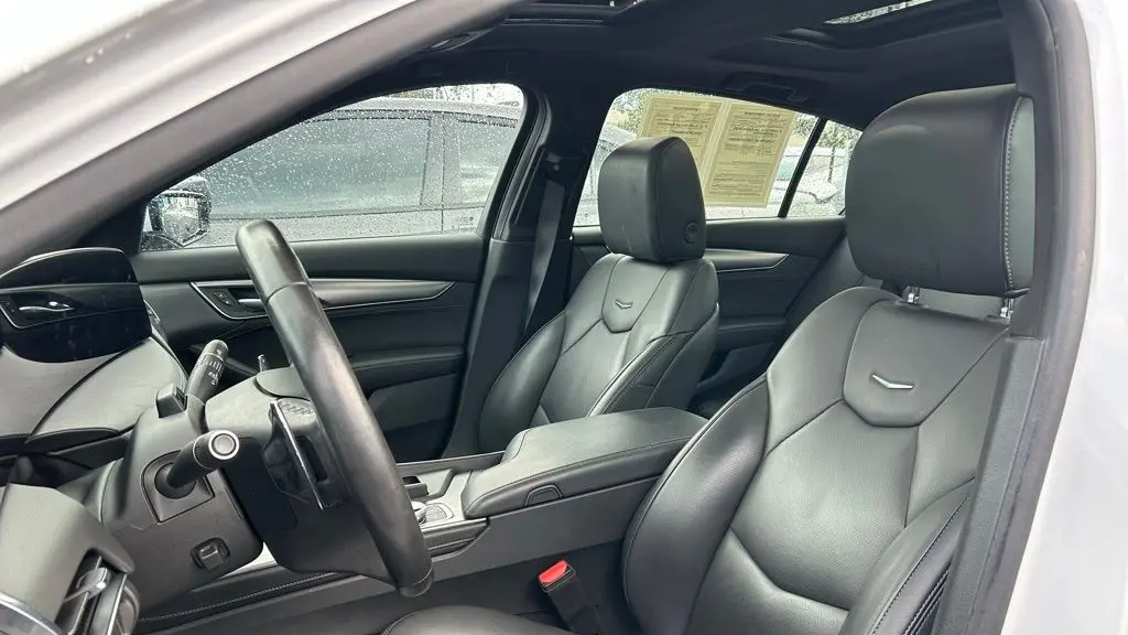 2025 Cadillac CT5 Premium Luxury