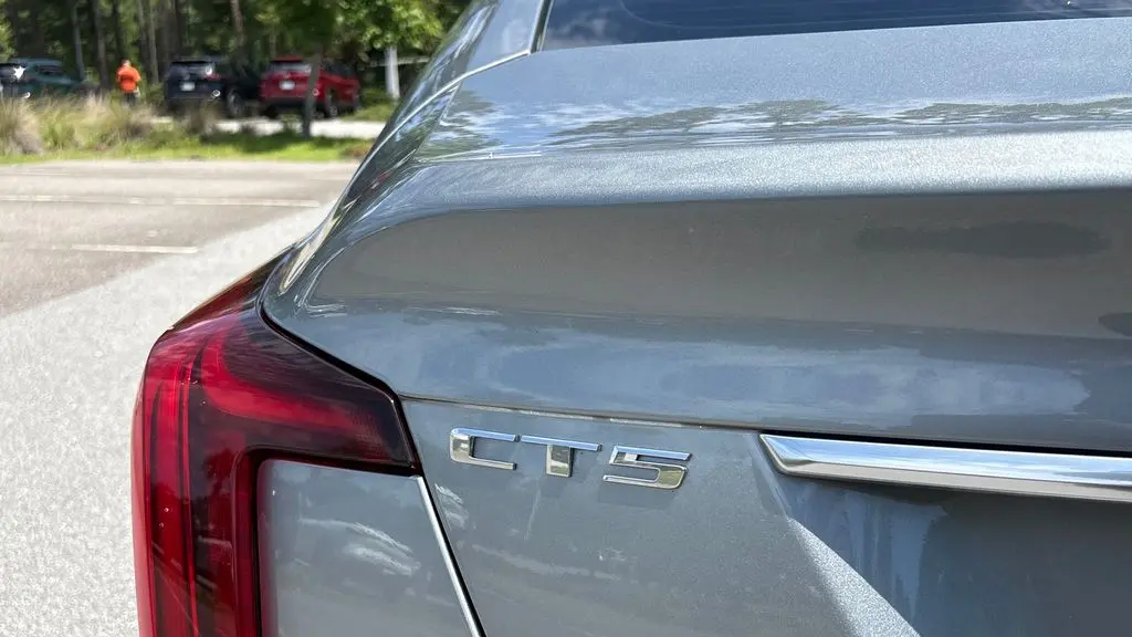 2023 Cadillac CT5 Premium Luxury