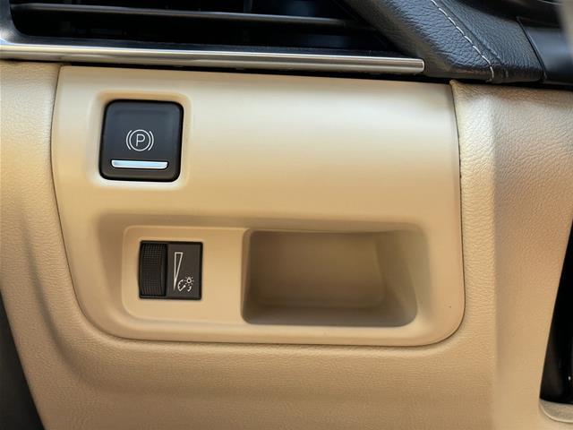 2023 Cadillac CT5 - $32,995