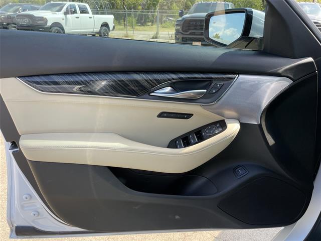 2023 Cadillac CT5 - $32,995