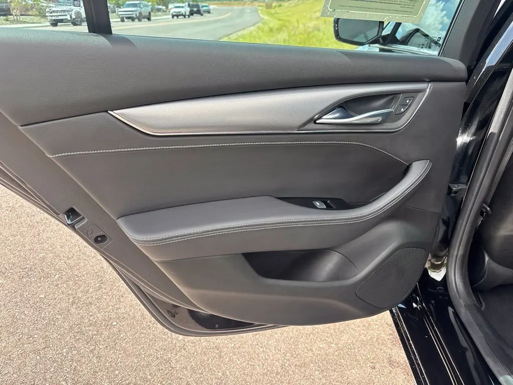 2023 Cadillac CT5 - $33,294