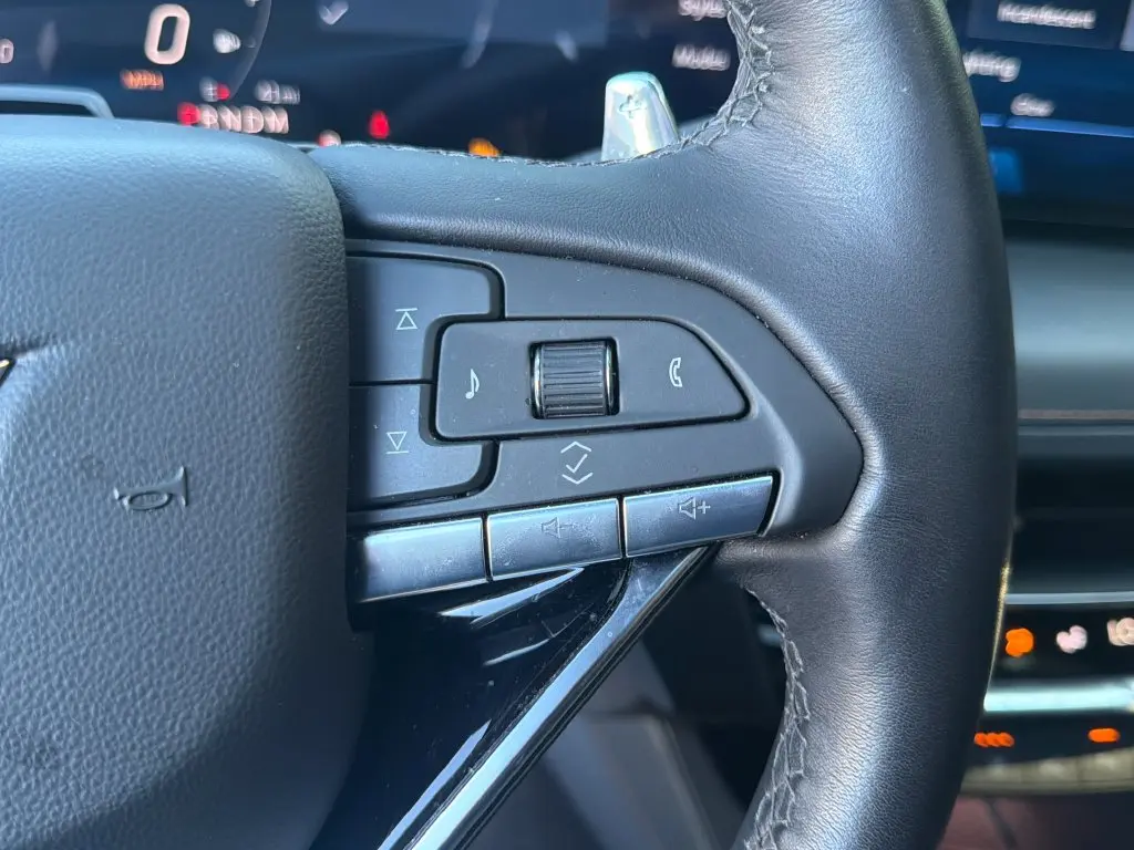 2025 Cadillac CT5 - $45,400