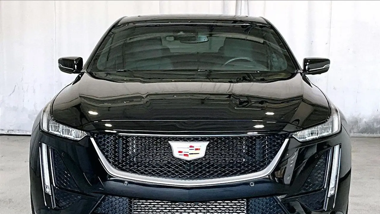 2022 Cadillac CT5 Sport