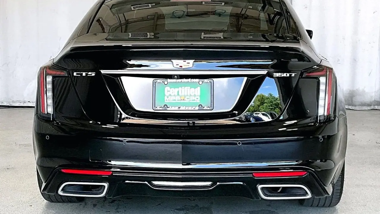 2022 Cadillac CT5 Sport