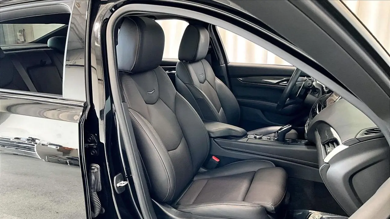 2022 Cadillac CT5 Sport