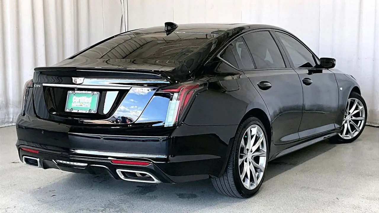 2022 Cadillac CT5 Sport