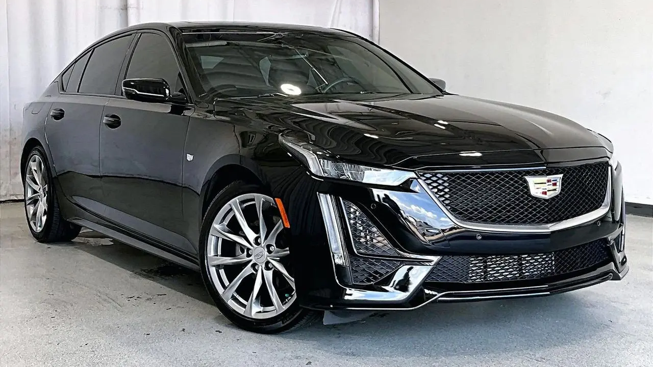 2022 Cadillac CT5 Sport