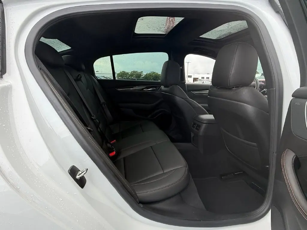 2025 Cadillac CT5 - $43,032