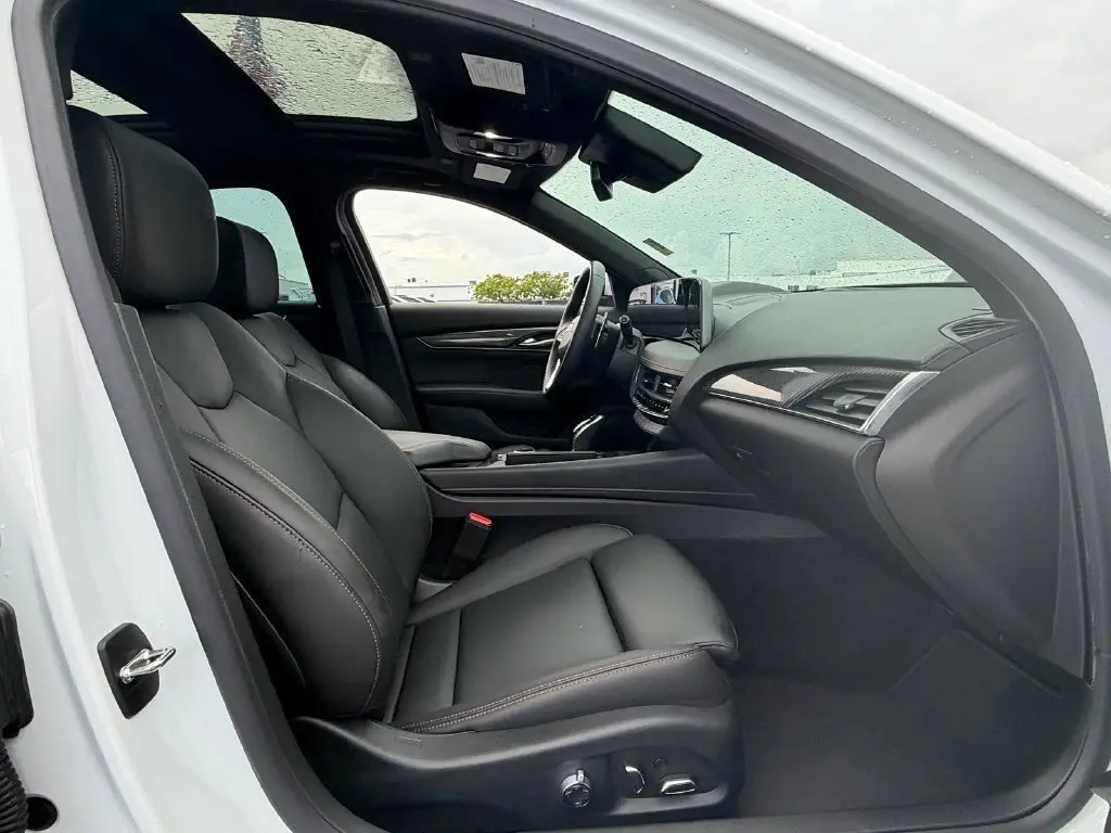 2025 Cadillac CT5 - $43,032