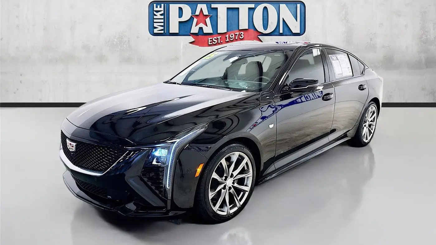 2025 Cadillac CT5 Sport
