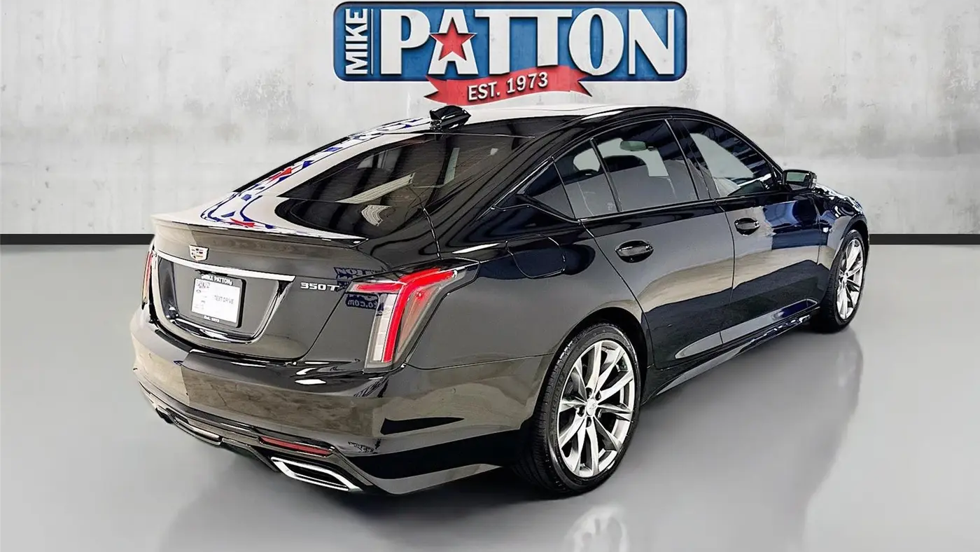 2025 Cadillac CT5 Sport