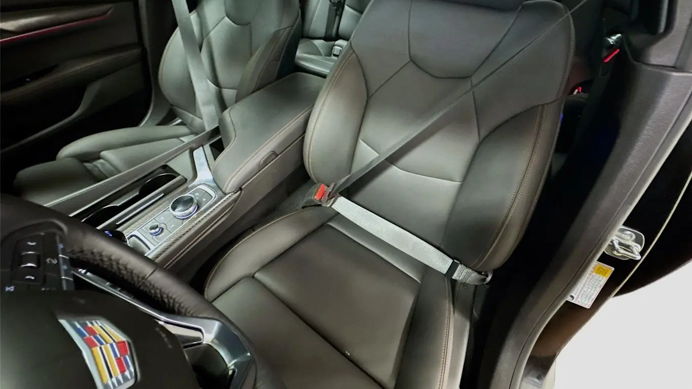 2025 Cadillac CT5 Sport