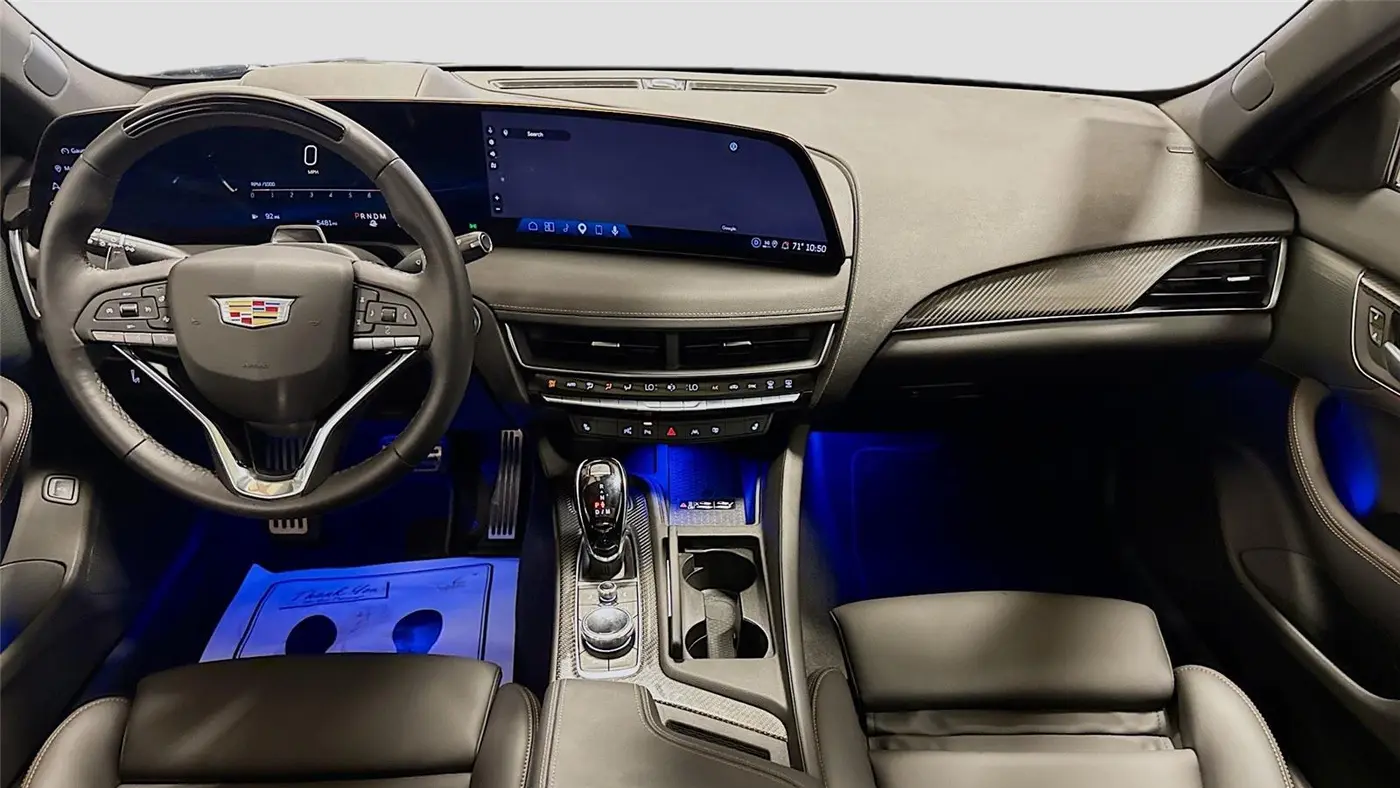 2025 Cadillac CT5 Sport