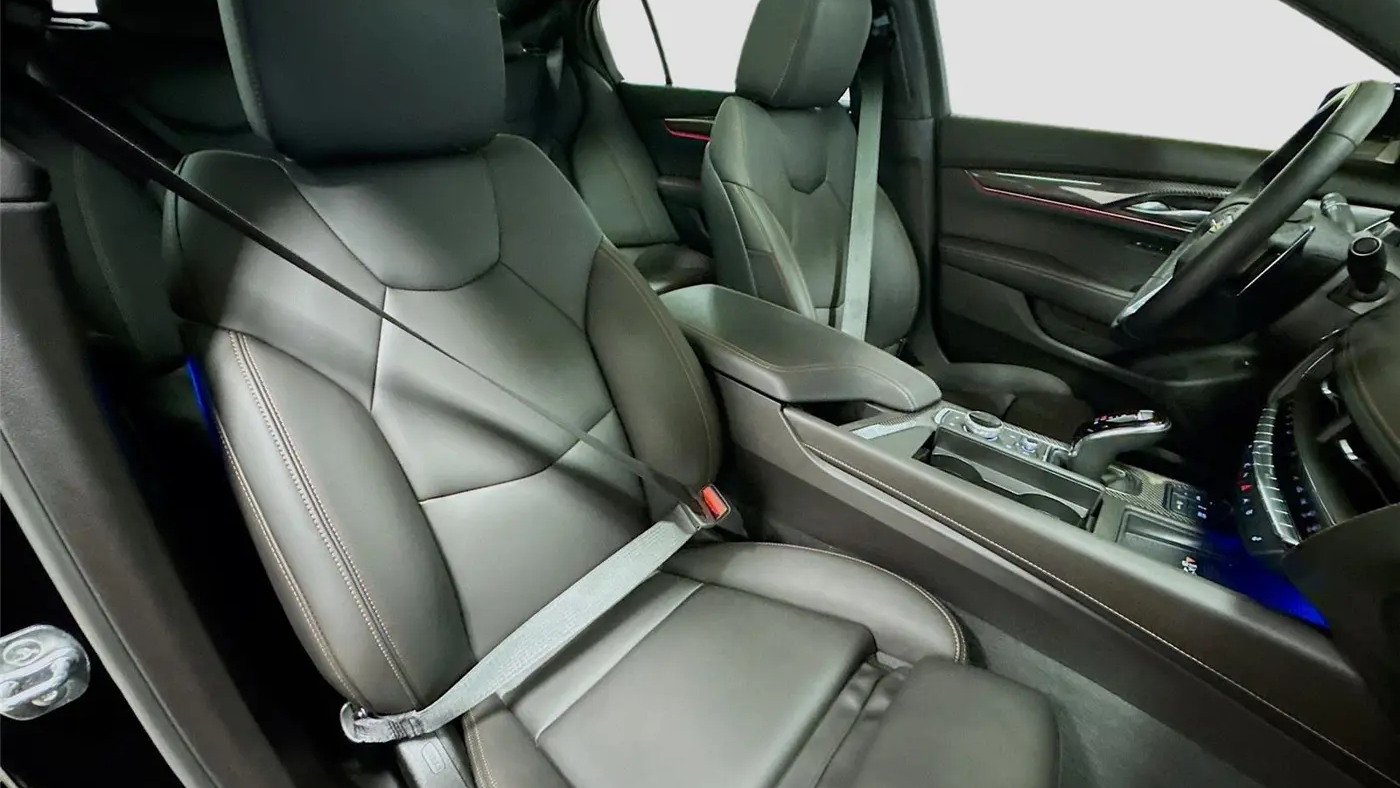 2025 Cadillac CT5 Sport
