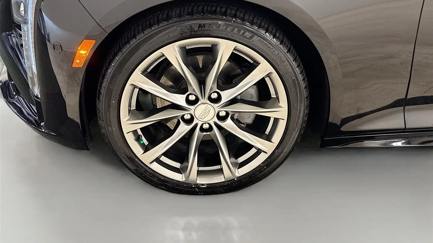 2025 Cadillac CT5 Sport