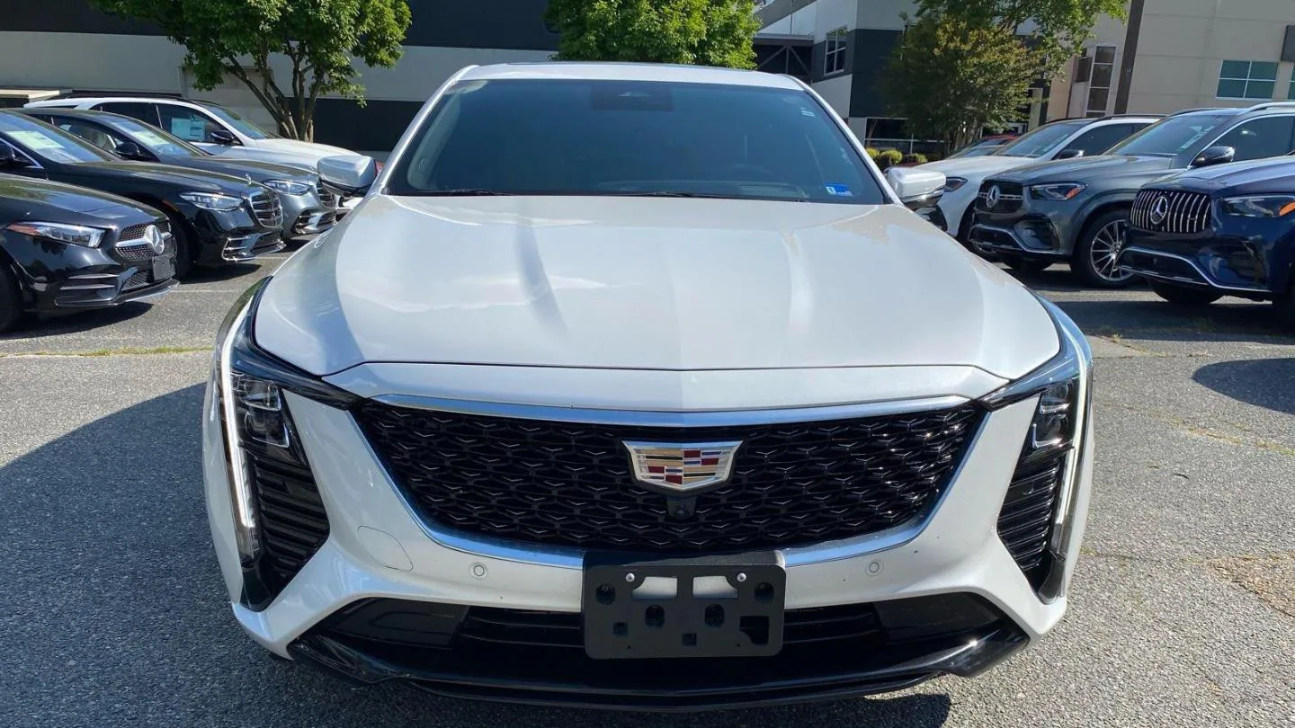 2025 Cadillac CT5 Premium Luxury