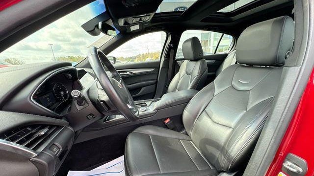 2022 Cadillac CT5 Premium Luxury