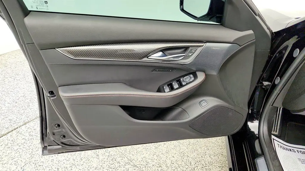 2025 Cadillac CT5 Sport