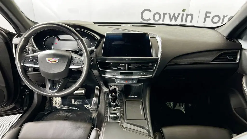 2023 Cadillac CT5 Sport