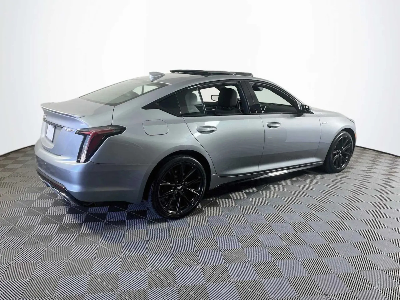 2023 Cadillac CT5 - $53,995