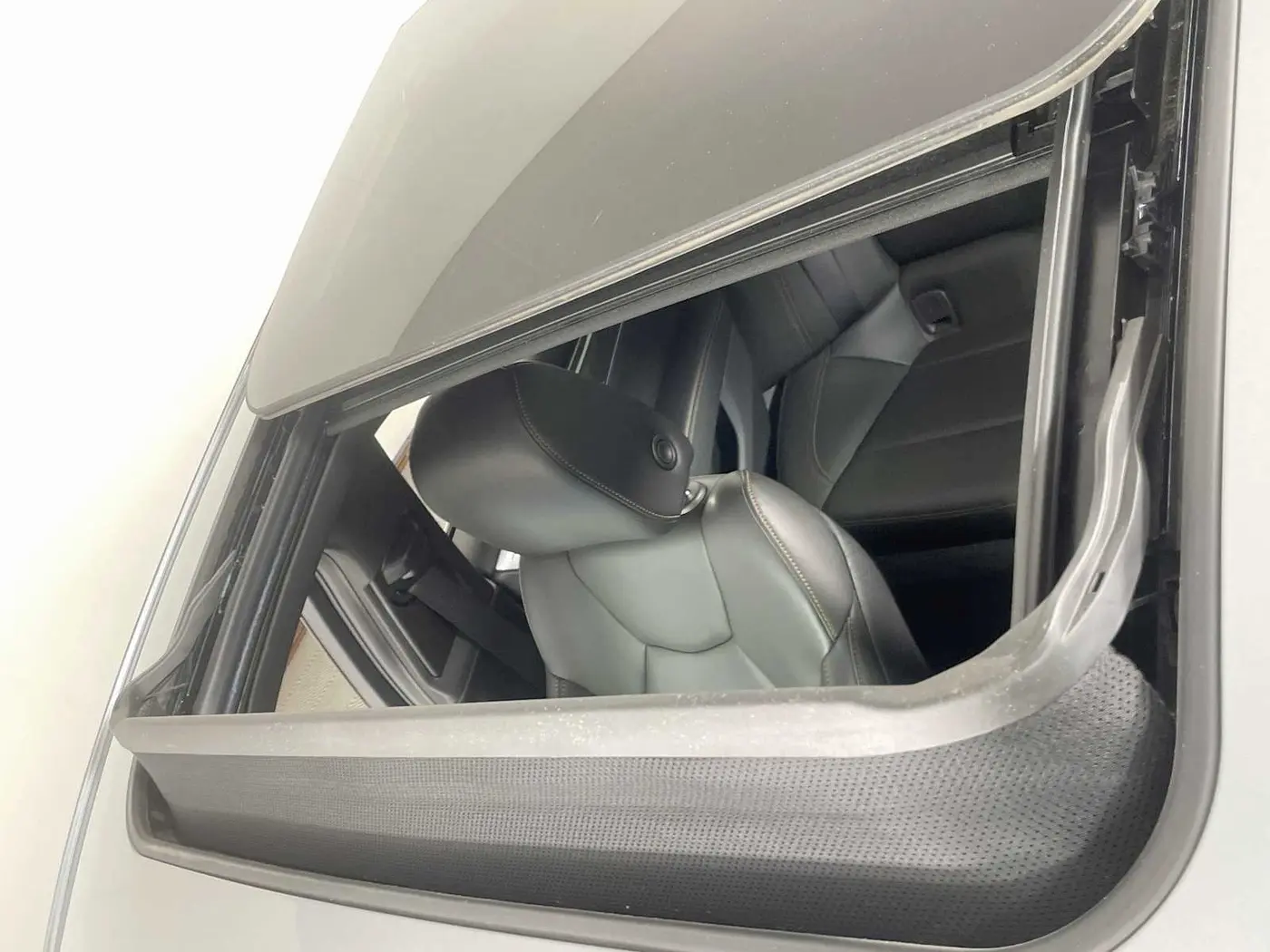 2023 Cadillac CT5 - $53,995