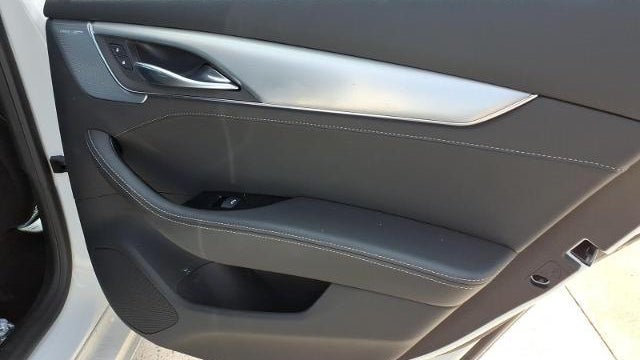 2024 Cadillac CT5 Luxury