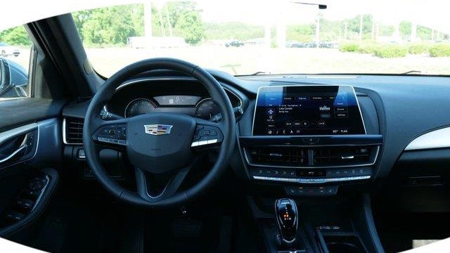 2024 Cadillac CT5 Luxury
