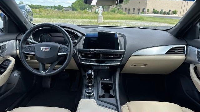 2021 Cadillac CT5 Luxury