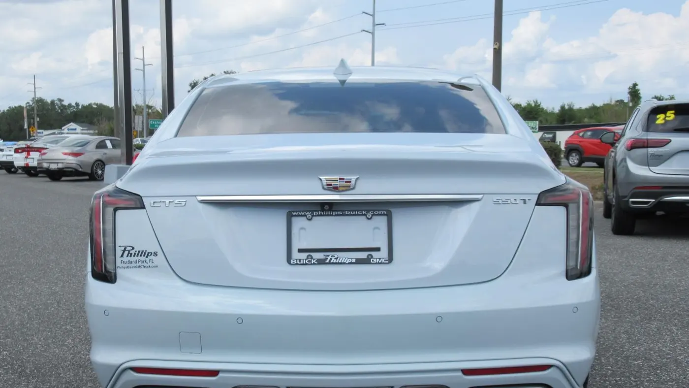 2022 Cadillac CT5 Premium Luxury
