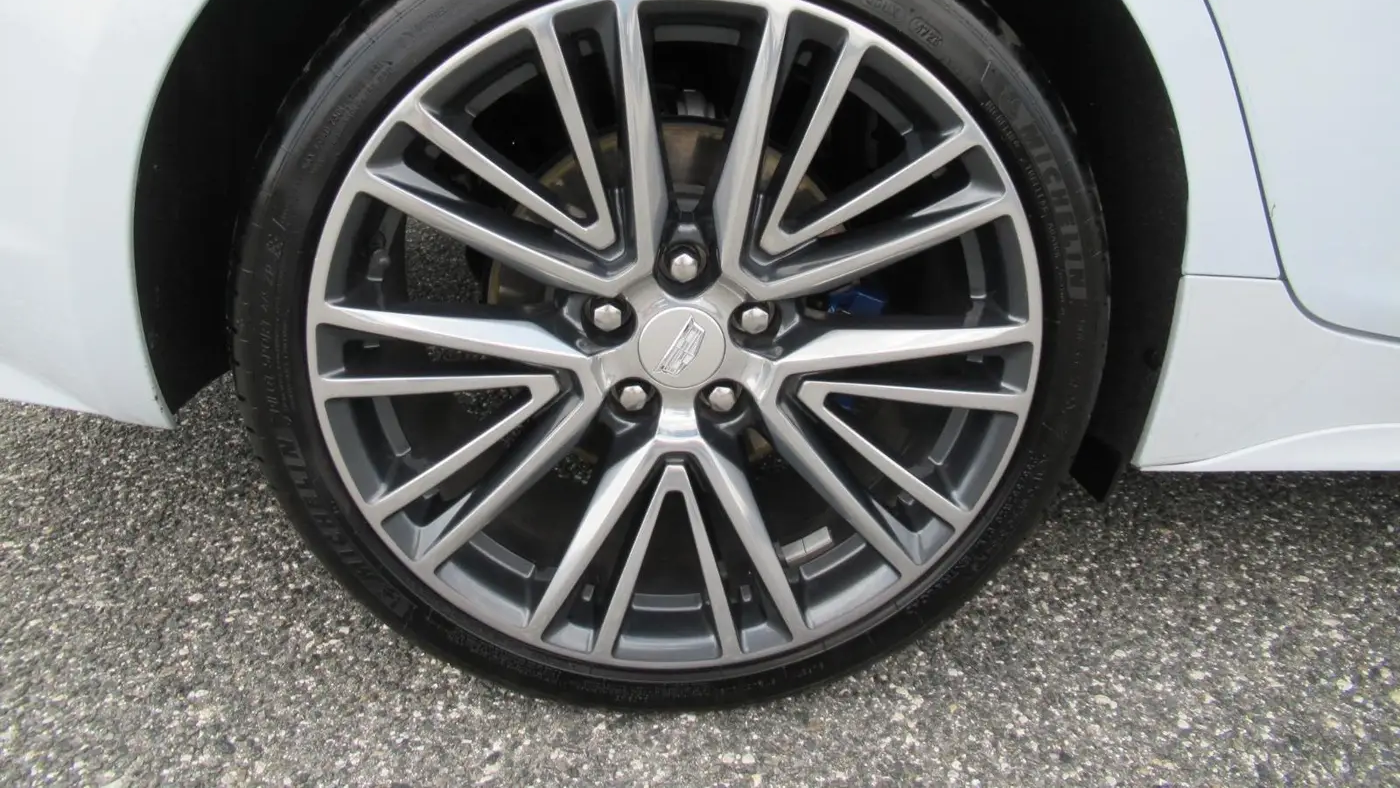 2022 Cadillac CT5 Premium Luxury