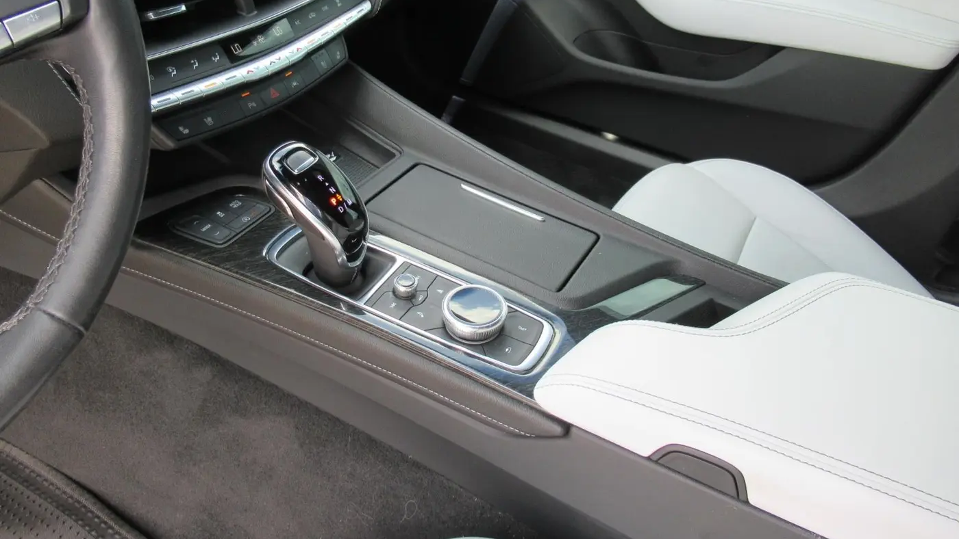 2022 Cadillac CT5 Premium Luxury