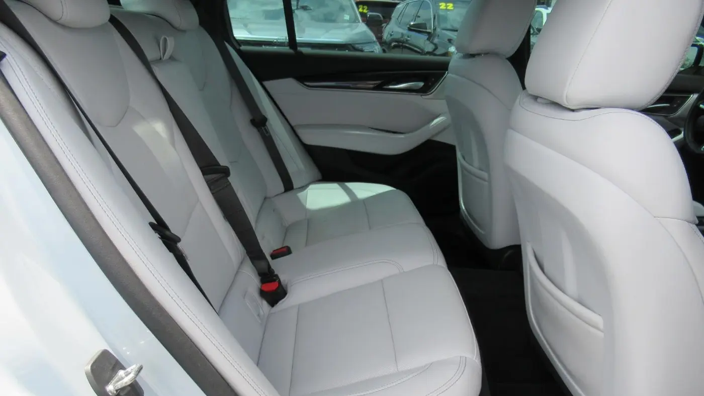 2022 Cadillac CT5 Premium Luxury